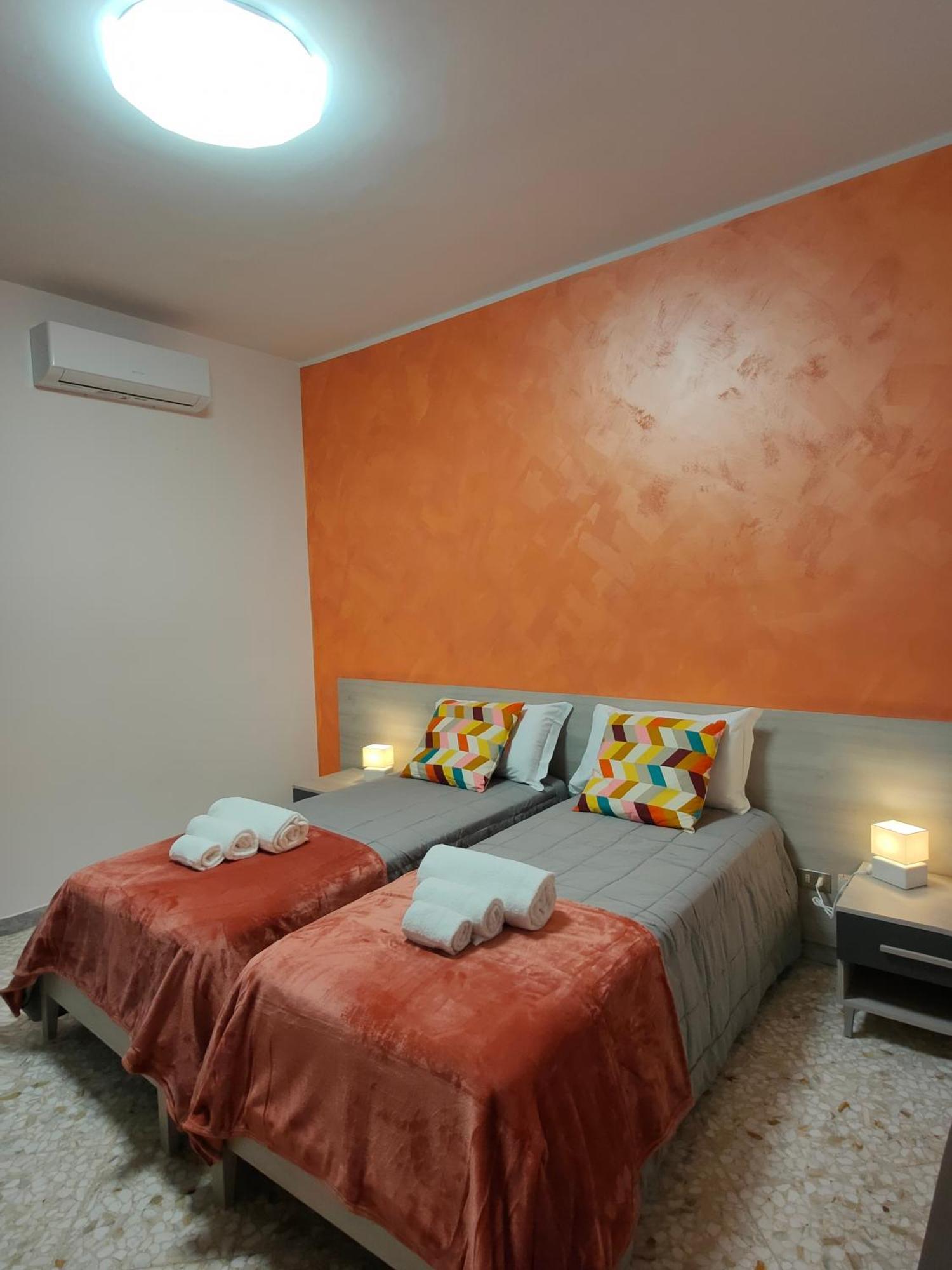 Ri.Mi. Rooms บารี ภายนอก รูปภาพ
