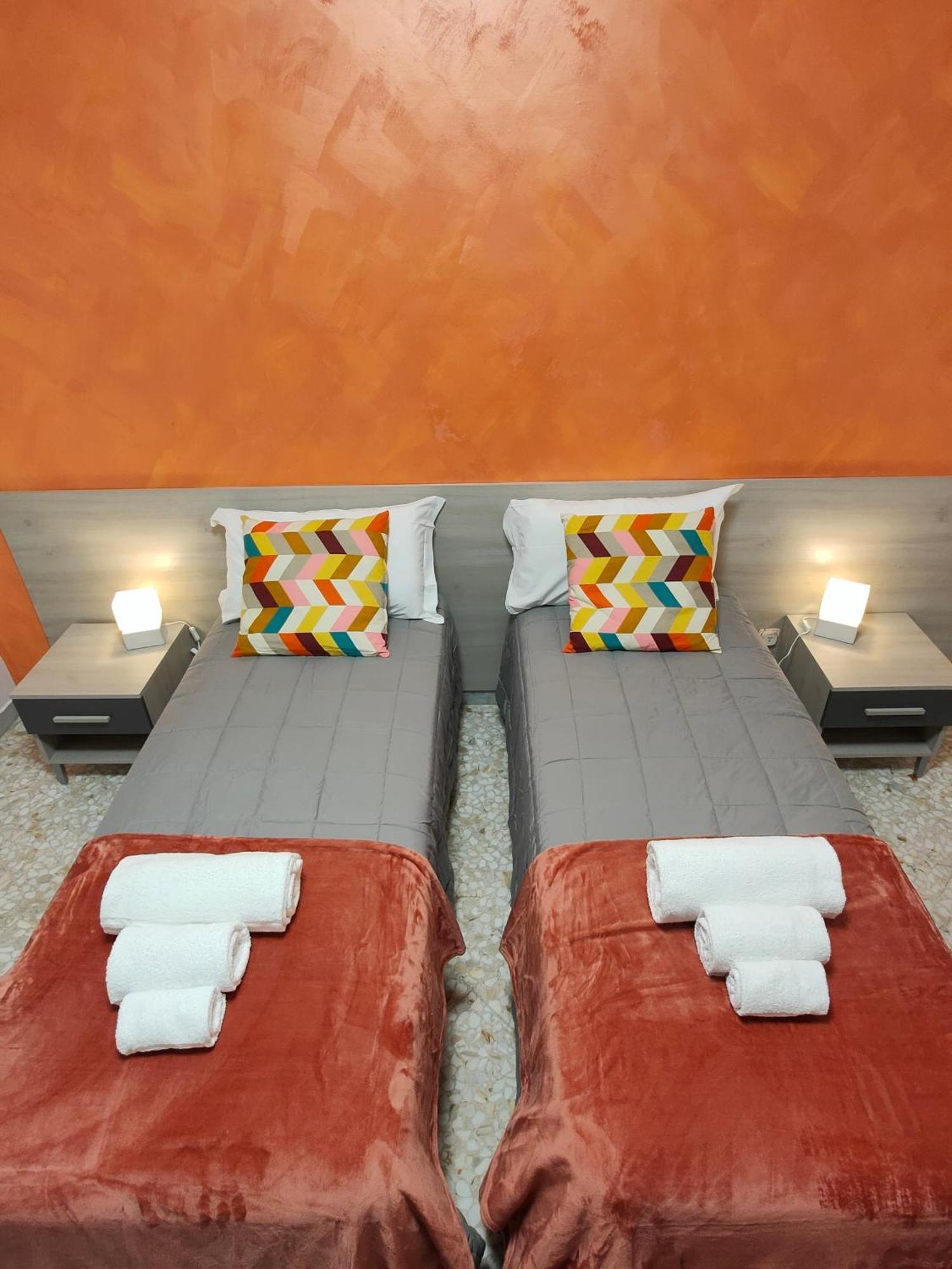 Ri.Mi. Rooms บารี ภายนอก รูปภาพ